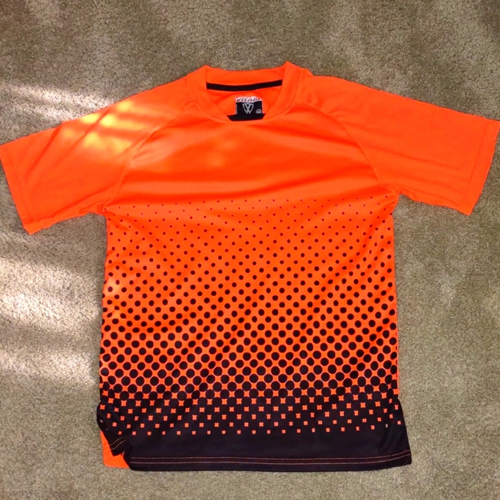 Vizari Soccer Shirt, Neon Orange,  Adult Small, Excellent Condition